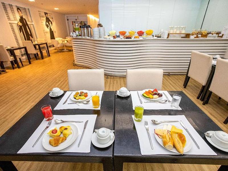 15EC641C503FCFD25EB8C24F2754501B