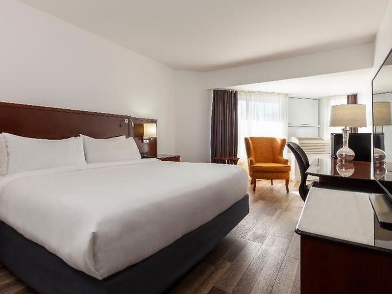 085AFC1F28DF04E11E0BF8C6A3E48F36