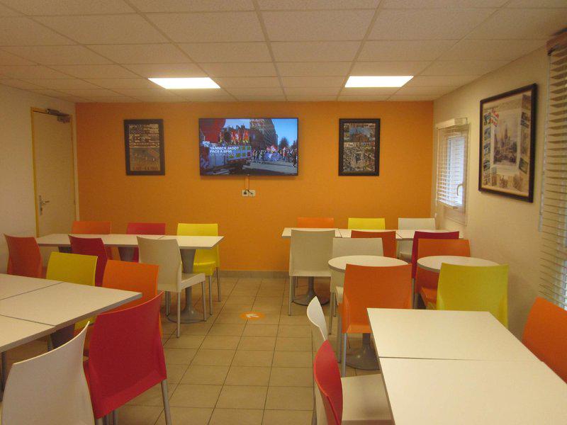 00F85C1890E0F1B927245027EEAEB8F5