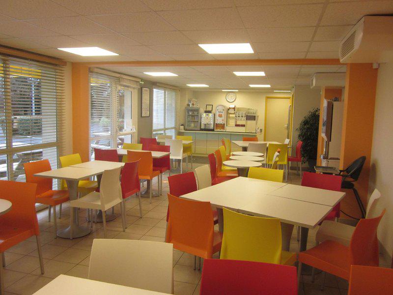 5932E8960BD261A6D9541687E049D97D