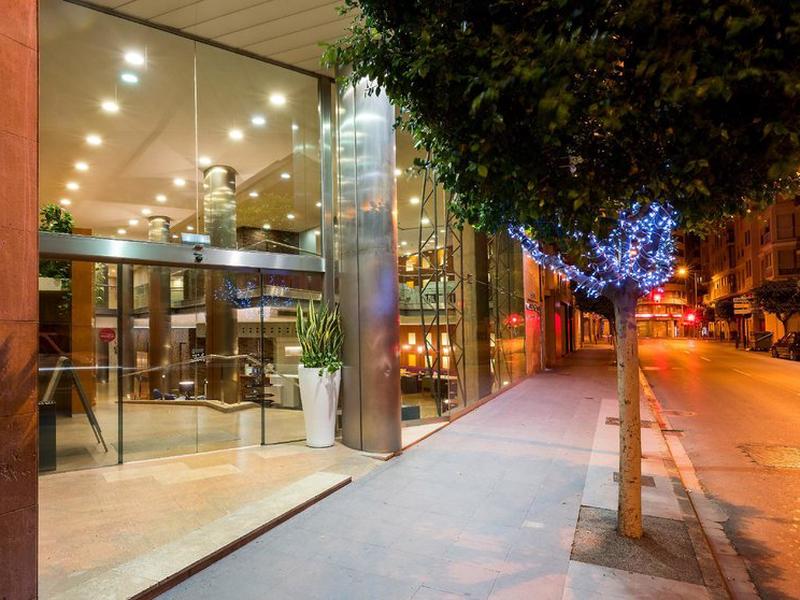 0DC9D40F69DE1A9C42D5171FE8A6260C