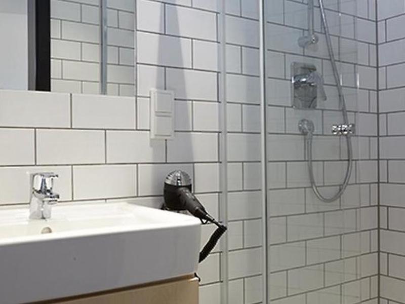 F186BF5B073E217BAFBC006F629CFEC8