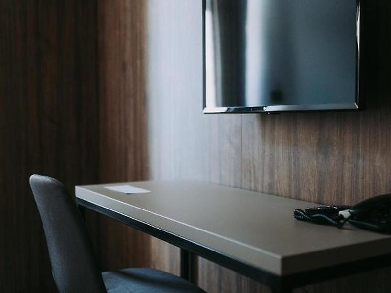 992C07FD0E6735178A8BCB6AAE047F4A