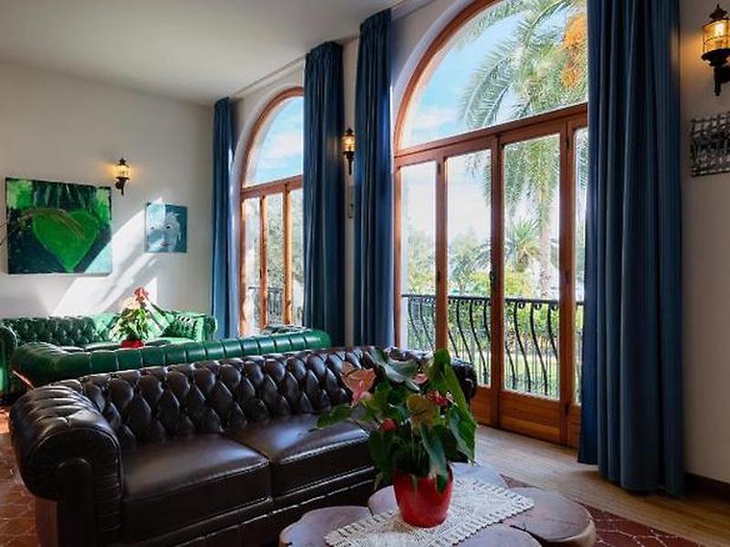 55E80CBB542AED58525F97F346C88A0E