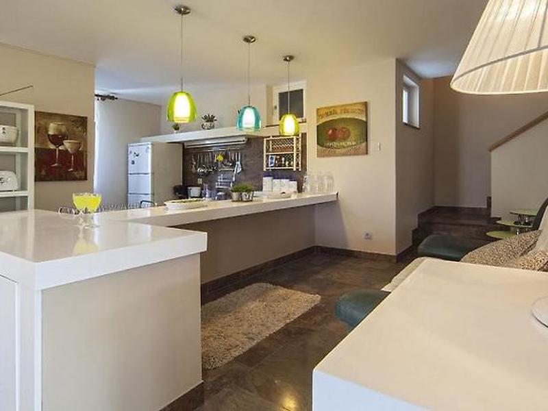 6A5525145096EE2F51E1B84682F3FD09