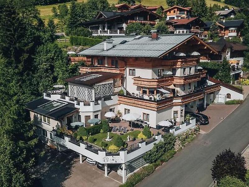 5503F19EC7DDBF82412127F727893C02