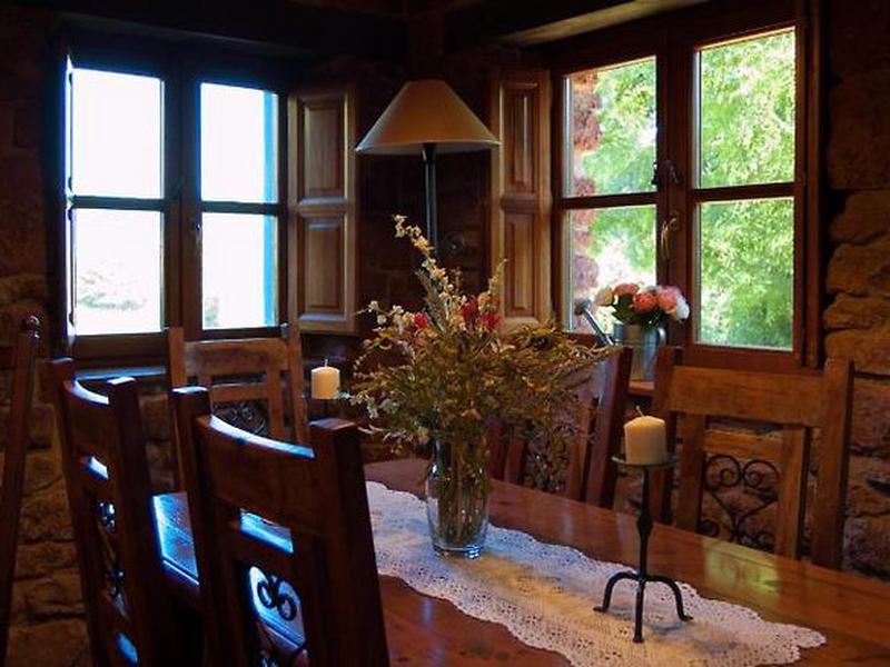 4B6FD1855DD250E5FD9712EA8CCE0240