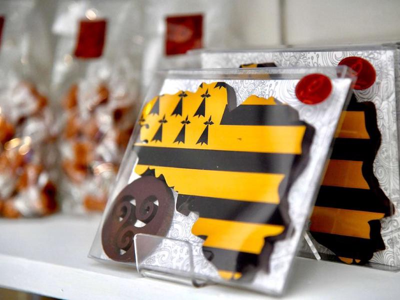 6ADB41E509F9DC3DBA4A77296B91D1CE