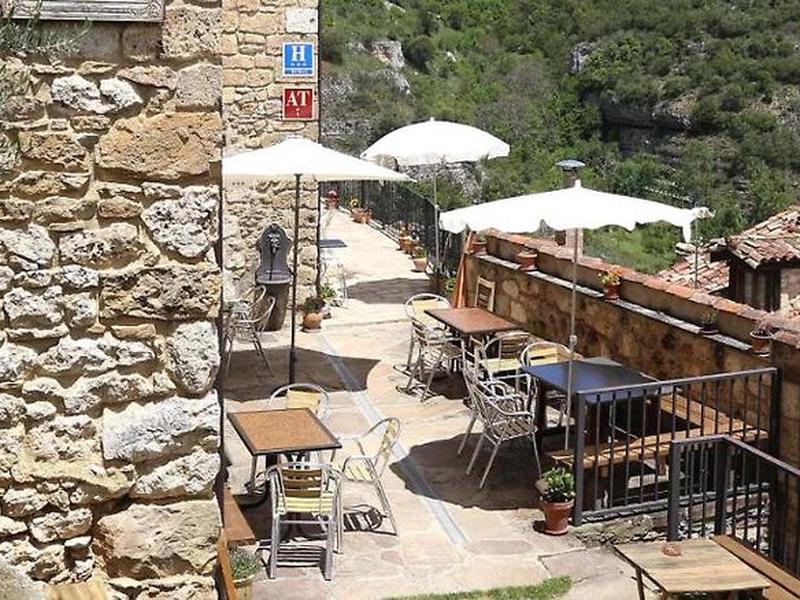 FA07C6430A0B5BA23778435C0BA34B7E