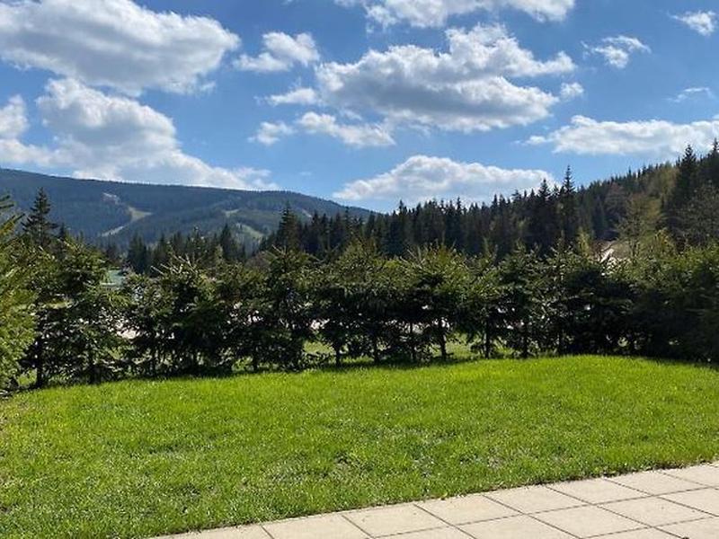 FB671E87DFC54B213767FFB793297CEE