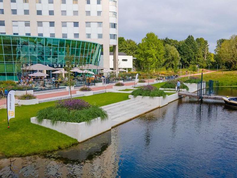 DA2AE275911EEBAF58FAFDBB689870AA