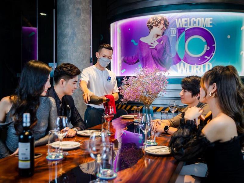 DEE06EB4C4BD273B4AE9198F971CD562