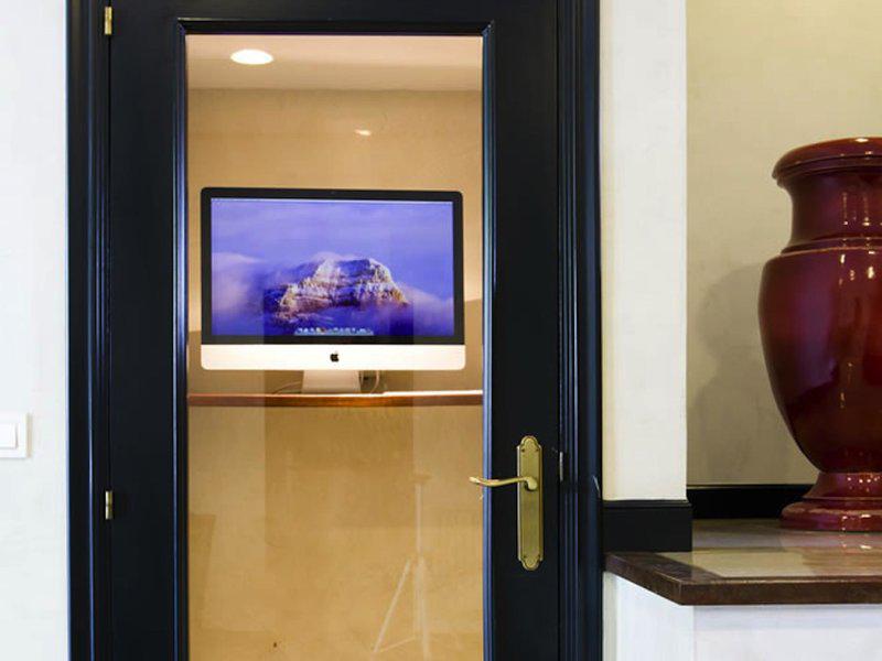 617F5506069E5C200AB56AB4291B993E