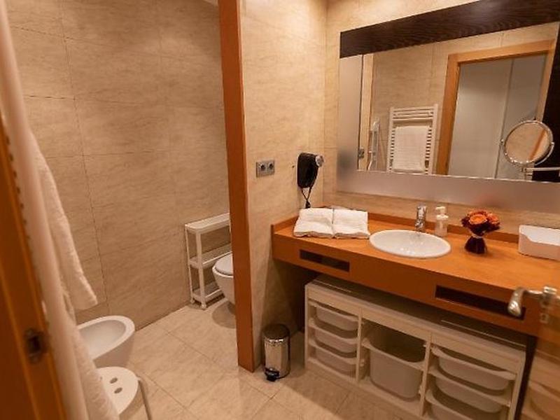 F7A460CA152BCE405B084B85420E0B35