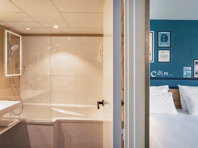 0894274CAC18AECD393FF41D653BBB55