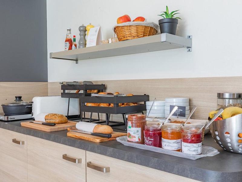 C90CFC23BE81E69C4CE597FC07E94D29