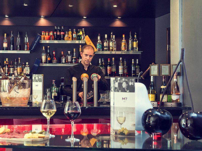 AAEF9AD867CEFC1B828A71084150045C