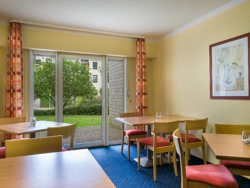 F189C5E4BE83EC8783E78E97E484BD2B