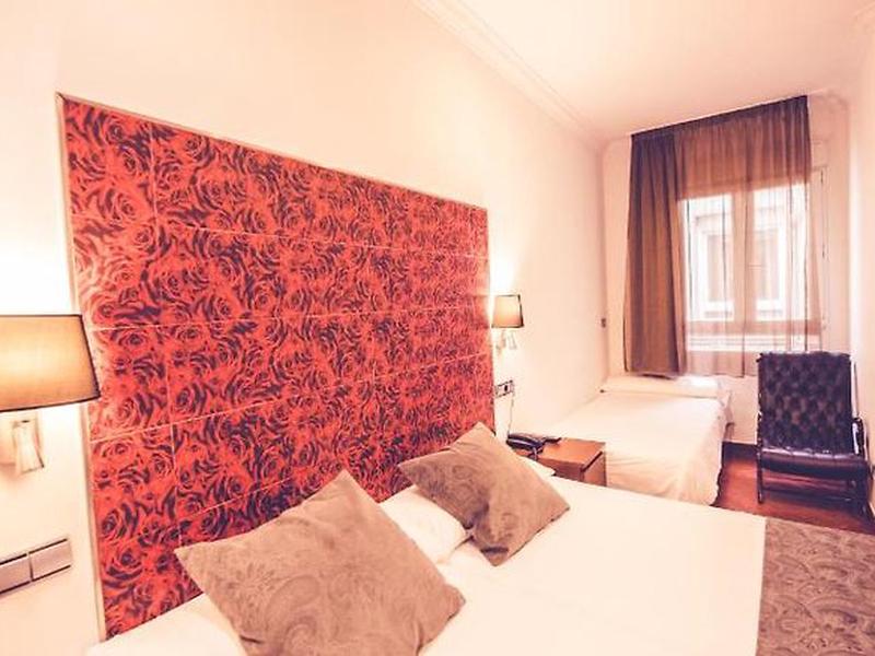 9543ECF62426F65FB88D75C7DE5C4935