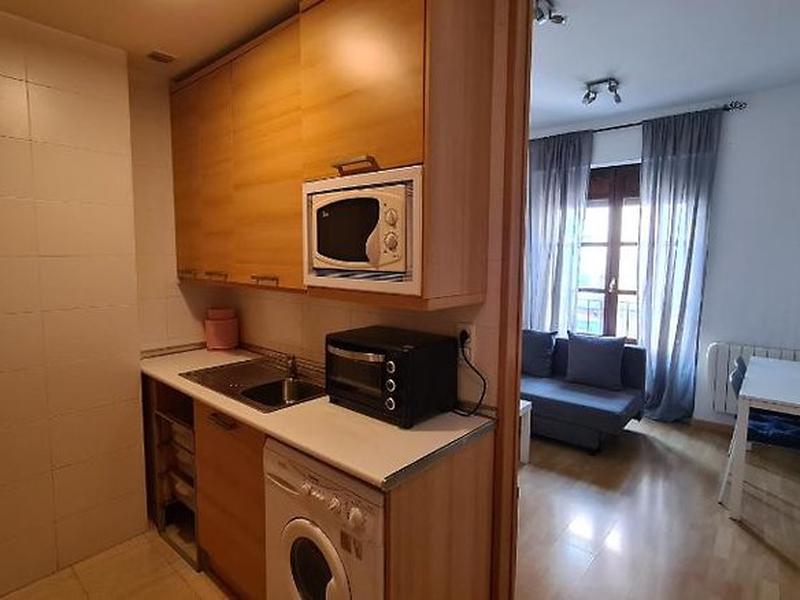 EF12CAE18E591A2434FD3309C7B2F9CB