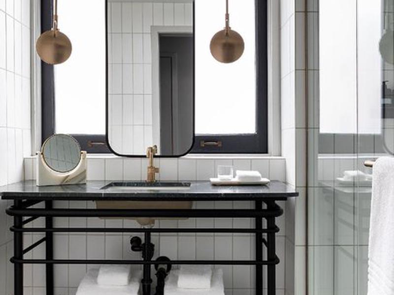 DCDFD5C5AB8E712D50BE2FB7298C7A9B