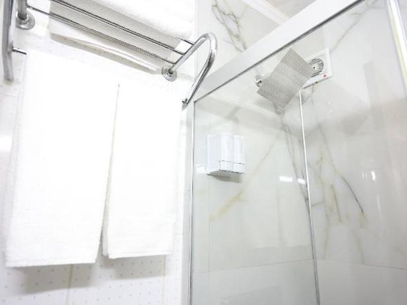 5ED196289FA4E8F1A79C351A8BD39E59