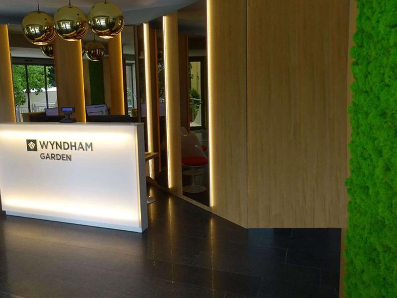 A2E0842E20058ECA44C5998C700AED2D