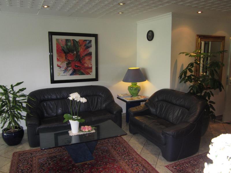 AB4E023455243D506DAA532BC3663647