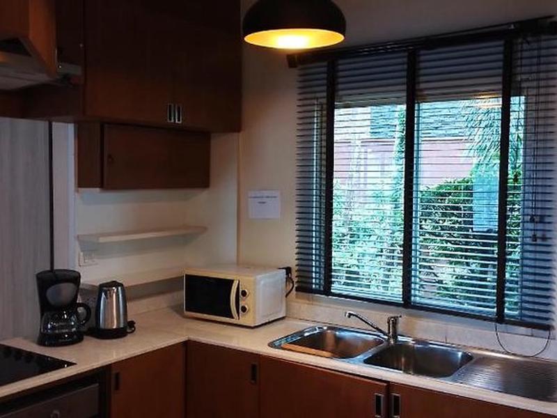 24DB67BDF0C8B4556EBE803AEB83AD46