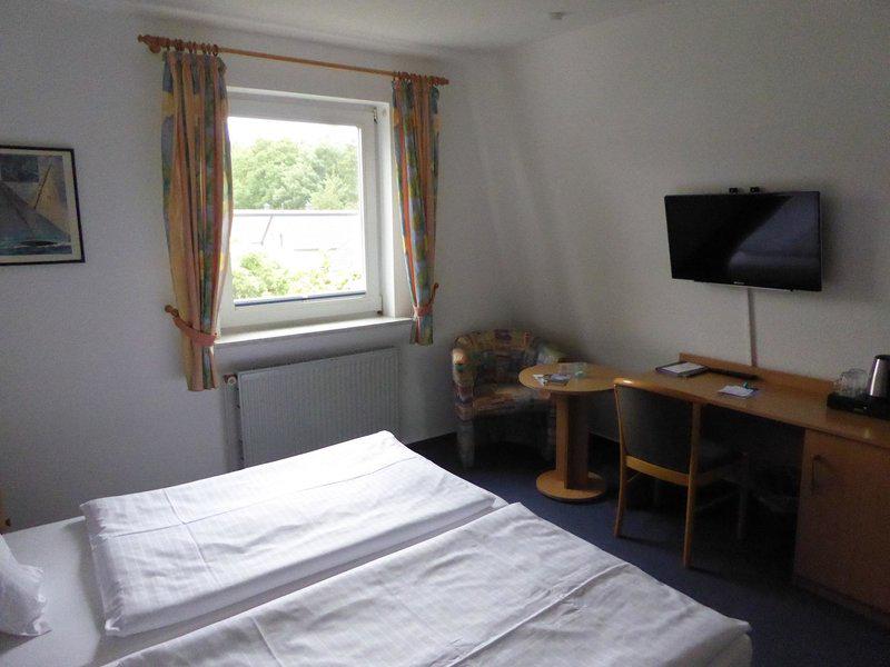 A83F9D97D42F947D11500D2224665ED1