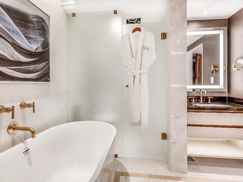 Azur Legacy Collection Hotel