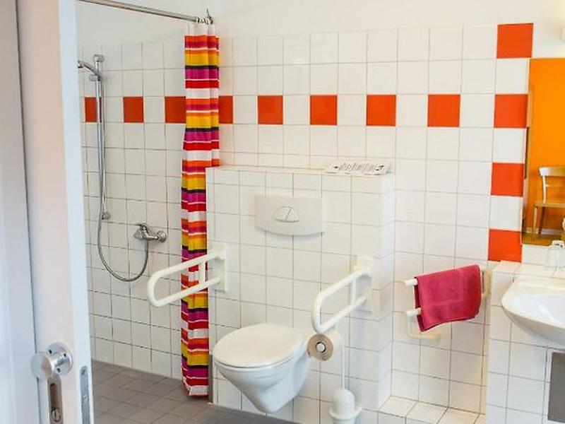 B8E042152E1916ECBFD75C391125D320