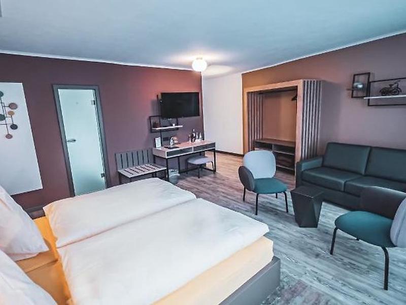 22BB121180FD3AEB4F21B81CD3B1DC35