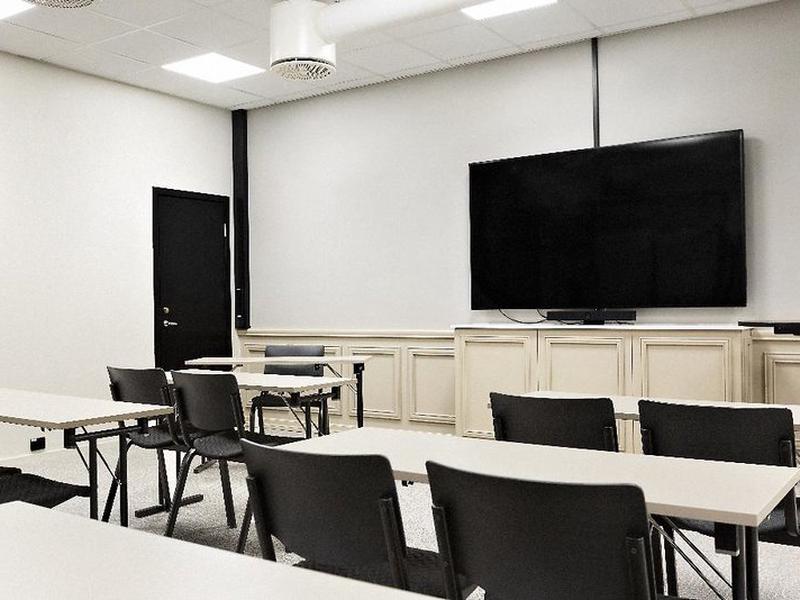 B6D71A08510556E7DD2E8CE5FBA2C92A