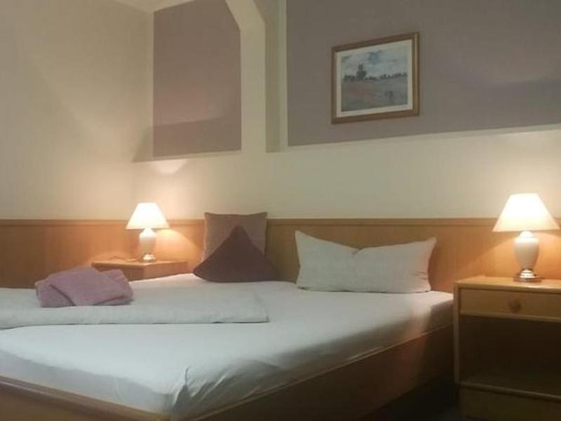 B99829CB9FD52AA323647EA83727E0A5