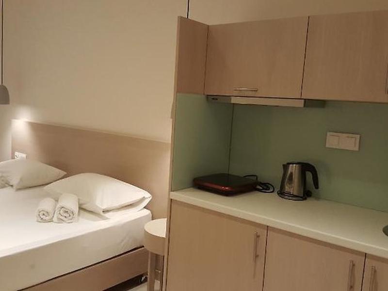 78B3F812A560AE024BB25542F76611B3