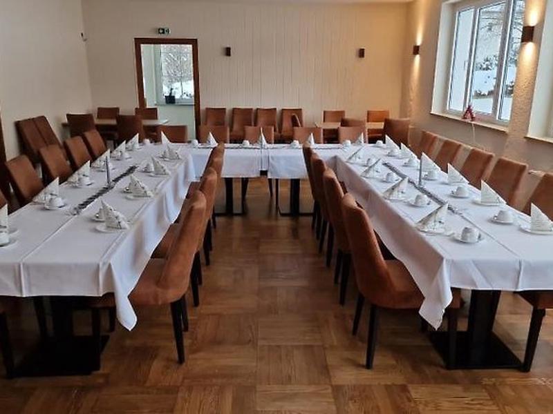 152F4B9F9FED1F93471E8F124D9F879B