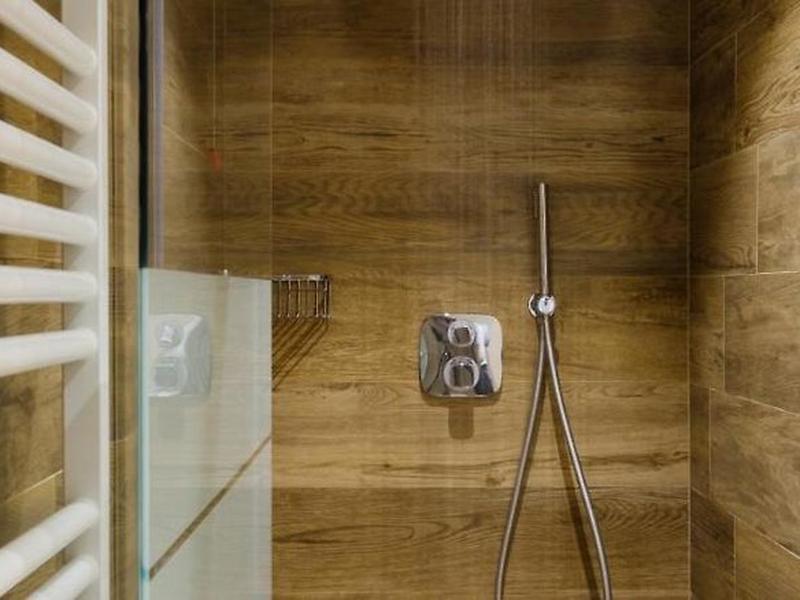 CECBDEBCB184BA614CA97B5531A60C06