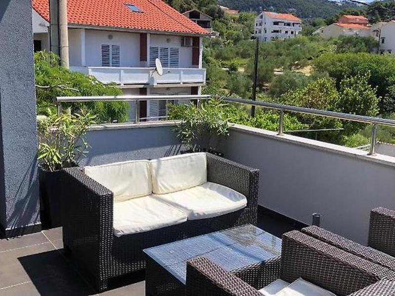 9194039CC198C0F854437B03C4F39A8C