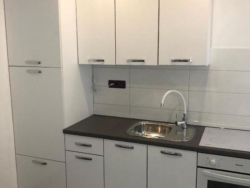 D6BC493CE7DC9DF4A80289F3FE215DB3