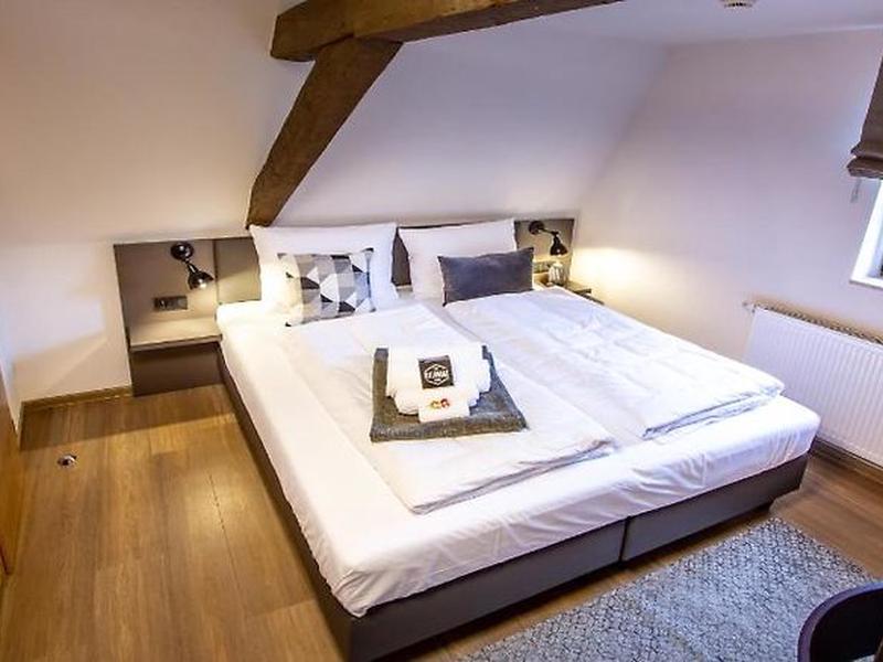 D35E1F6F9BD5378812754B51397B84C2