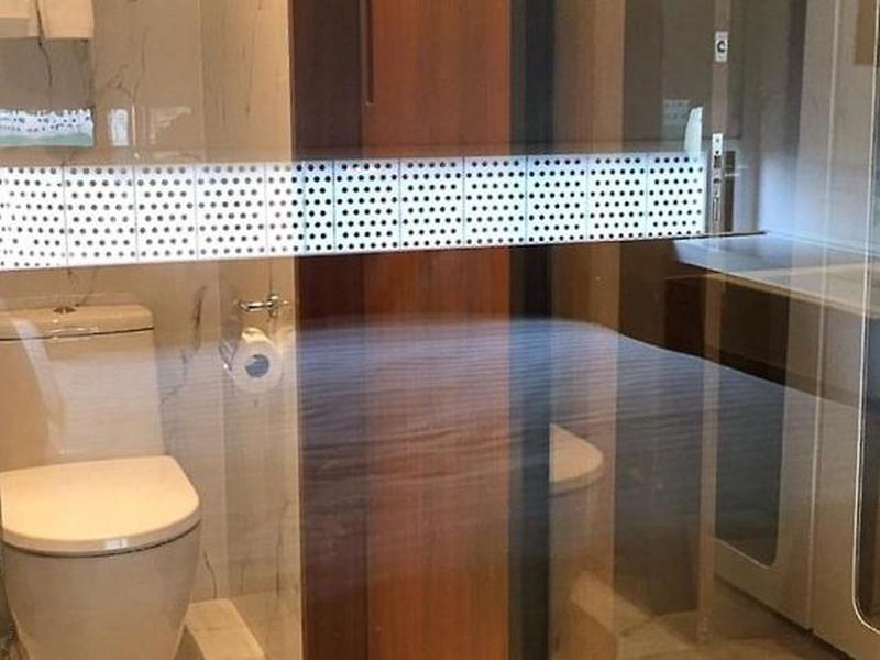 FCE7711983024A5C017EB0E88EE38DE4