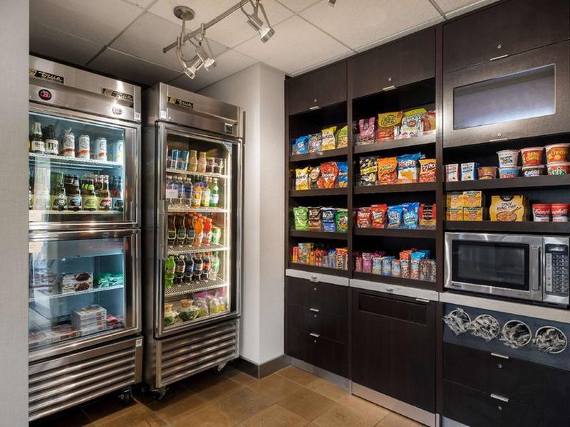 E645F7359A616D9A0EA17CF78670A9A8