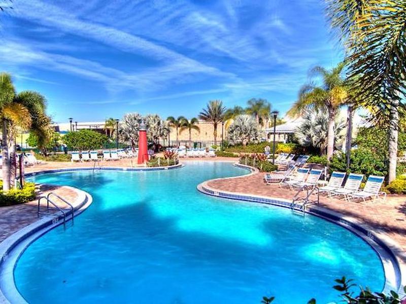 AD352BE47275FDDA78C9BE1895126756