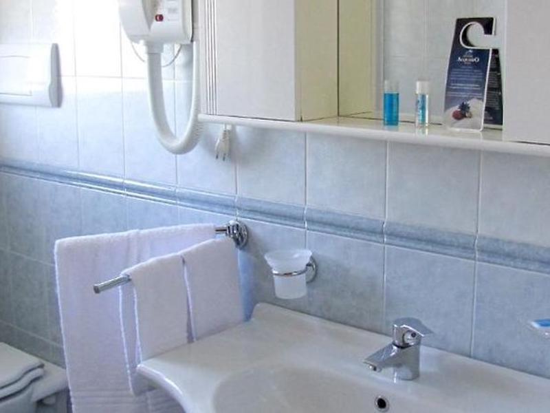 3B160D1BAADCB566CA33B93D8C7CF762