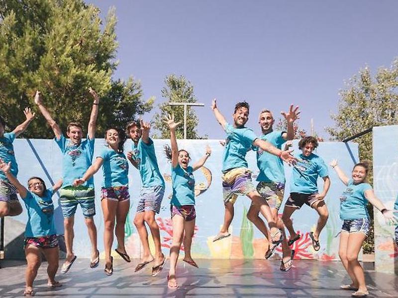 8BAC604B42782F499384D66821BCE6CA