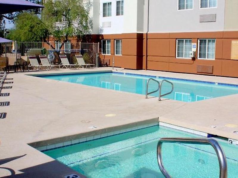 DF011718E5755CABE2B50F289A5CA249