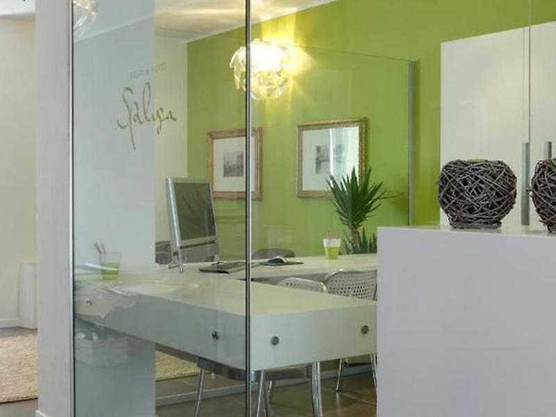 5D5EA35DC73E2BF55D606D61B6DFA990