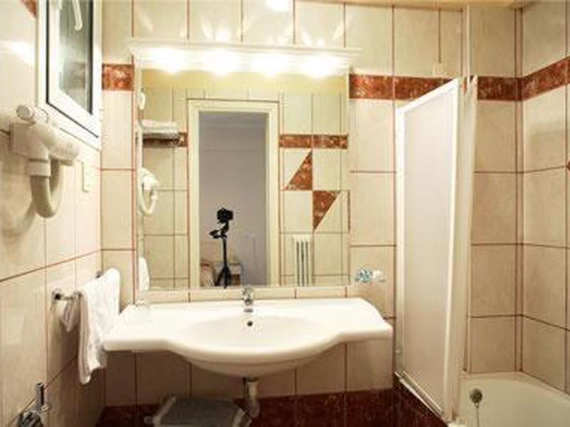 A3664535C7E9ED1B9BC077FC2E9E7BC6