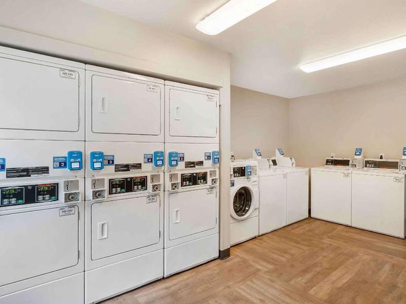 41CB451C3EF741B226349A042DD52681